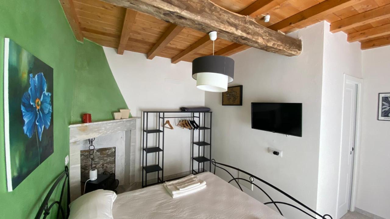 B&B Gronda Via Vandelli Massa  Exterior photo
